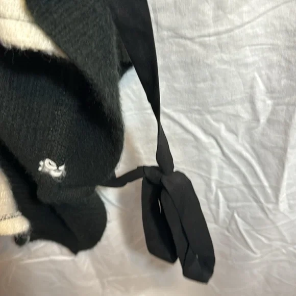 Vince Camuto Women’s OS Black/Cream Poncho/Shawl/Wrap - Picture 6 of 8